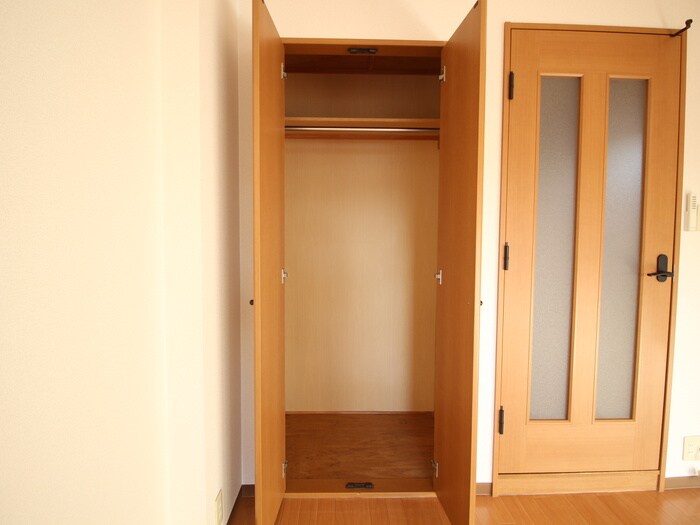 ピアチェーレＴⅡ左京山の物件内観写真