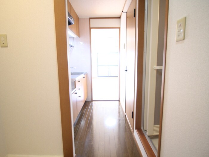 ピアチェーレＴⅡ左京山の物件内観写真