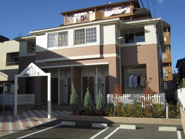 アンビシャス立石の物件外観写真