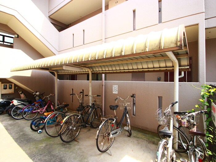 スカイヒルズの物件外観写真