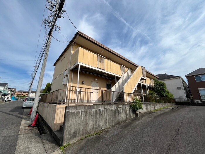 フォーブルマイの物件外観写真