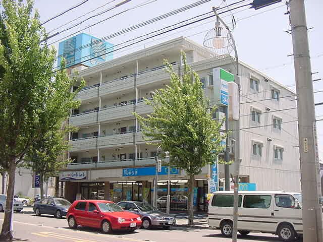 高針中央マンションの物件外観写真