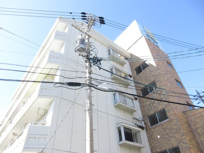 高針中央マンションの物件外観写真