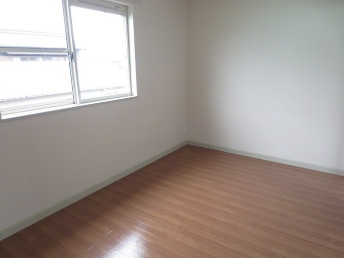 エレガンス新栄の物件内観写真