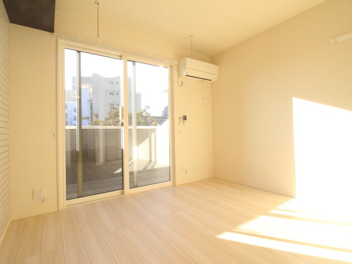 Ｄ－ｒｏｏｍ黄金の物件内観写真