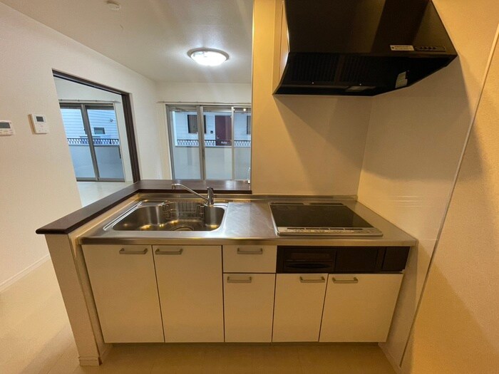 コンフォ－ル黒門の物件内観写真