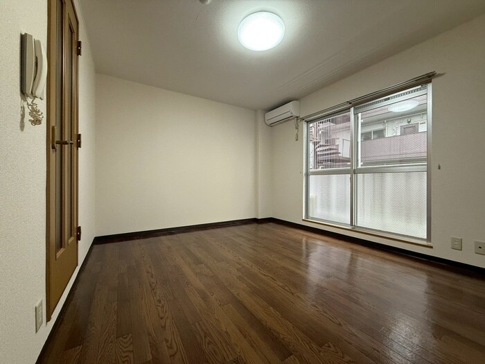 ＣＯＭＦＯＲＴ　９８の物件内観写真