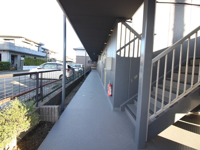 ＣＯＭＦＯＲＴ　９８の物件外観写真