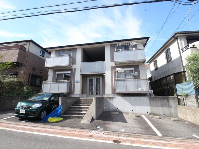 プラムヒルズの物件外観写真