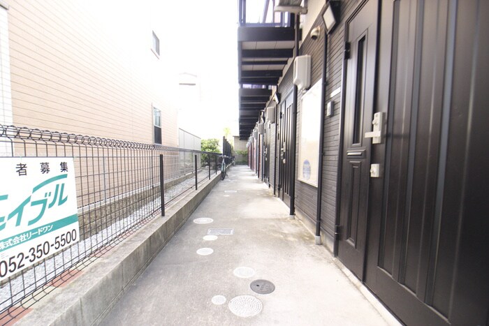 ベルセ黒川の物件外観写真