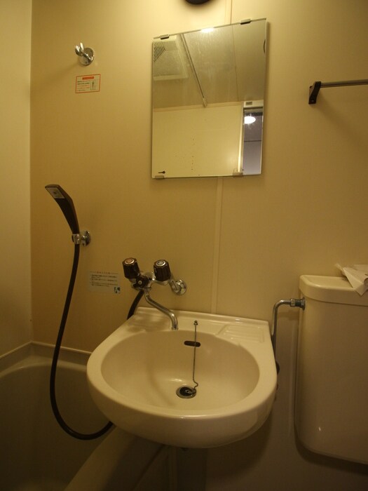 シャンブル７２の物件内観写真