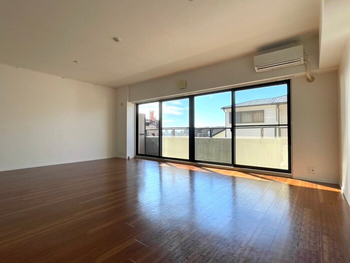 ビラ三秀山中の物件内観写真