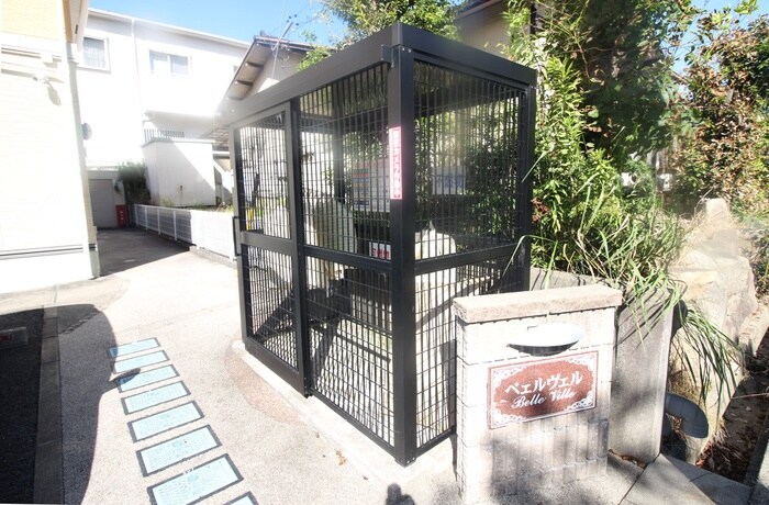 ベェルヴェルの物件外観写真