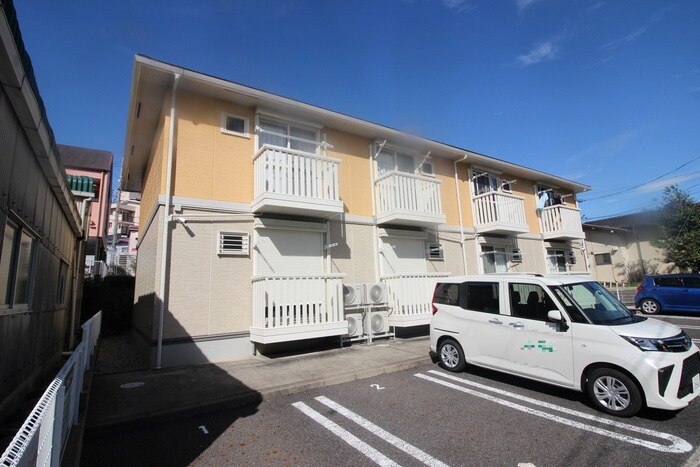 ベェルヴェルの物件外観写真