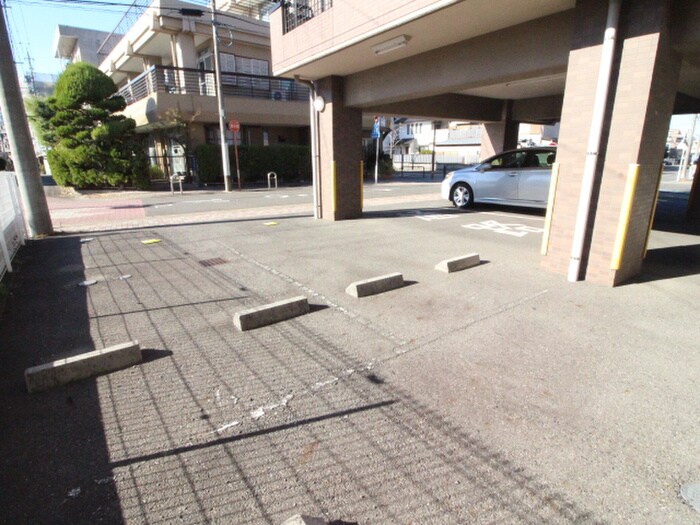 マ・メゾン千種公園の物件外観写真