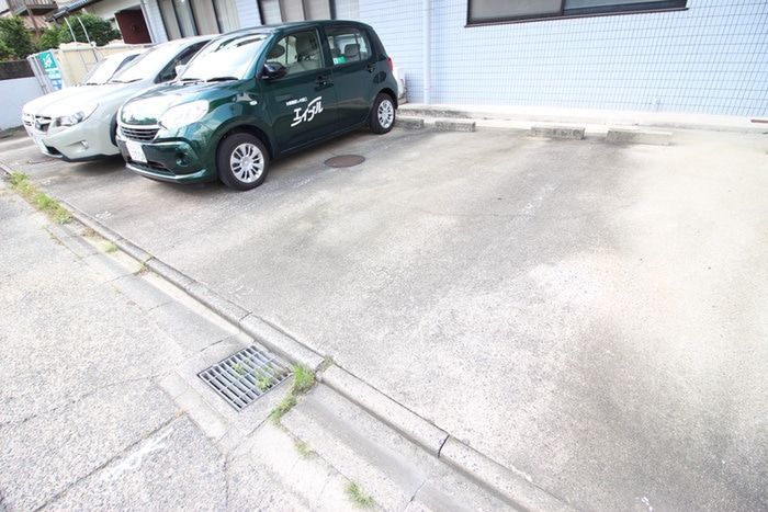 メゾンヤマモトの物件外観写真