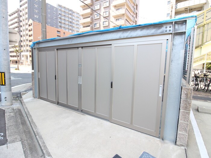 ﾌﾟﾗｳﾗﾝﾄﾞ名駅の物件外観写真