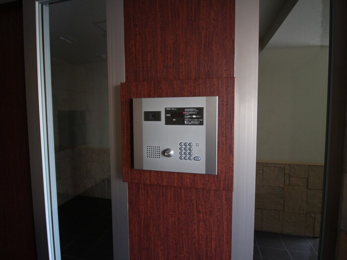 ﾌﾟﾗｳﾗﾝﾄﾞ名駅の物件外観写真