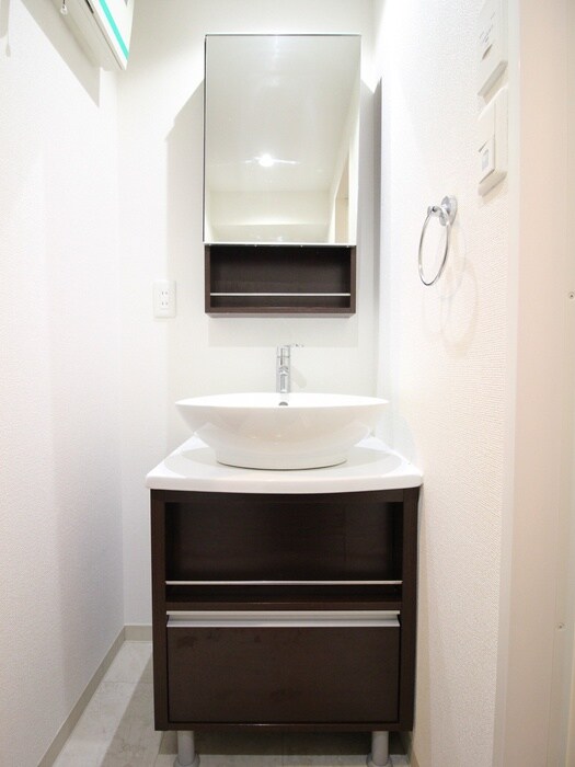 ﾌﾟﾗｳﾗﾝﾄﾞ名駅の物件内観写真