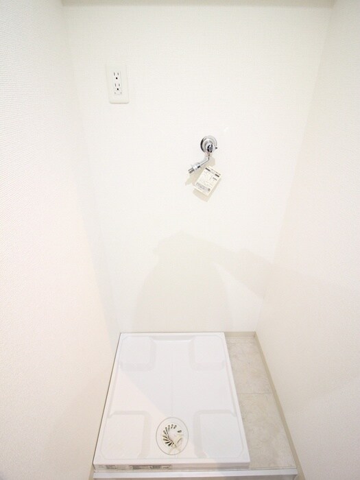 ﾌﾟﾗｳﾗﾝﾄﾞ名駅の物件内観写真