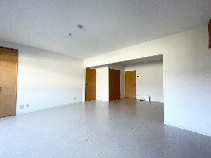 フォ－シ－ズン御幸山の物件内観写真