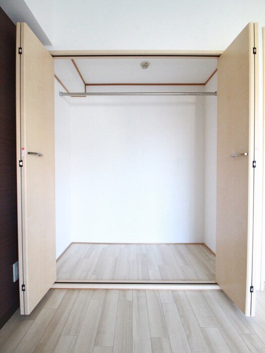 フォ－シ－ズン御幸山の物件内観写真