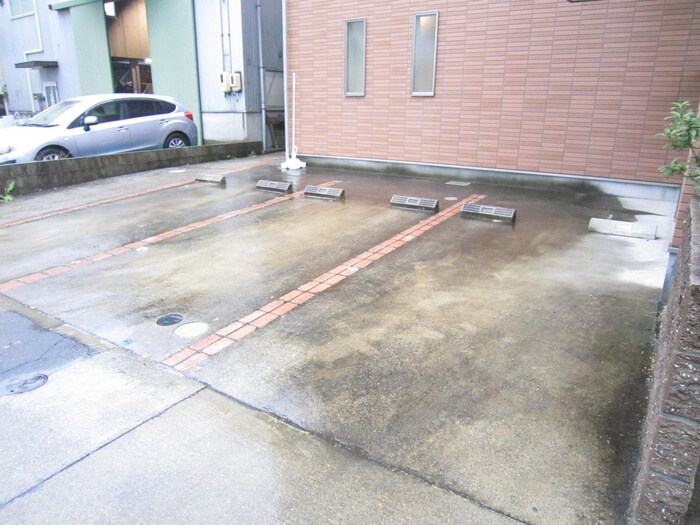 gratitude SHの物件外観写真