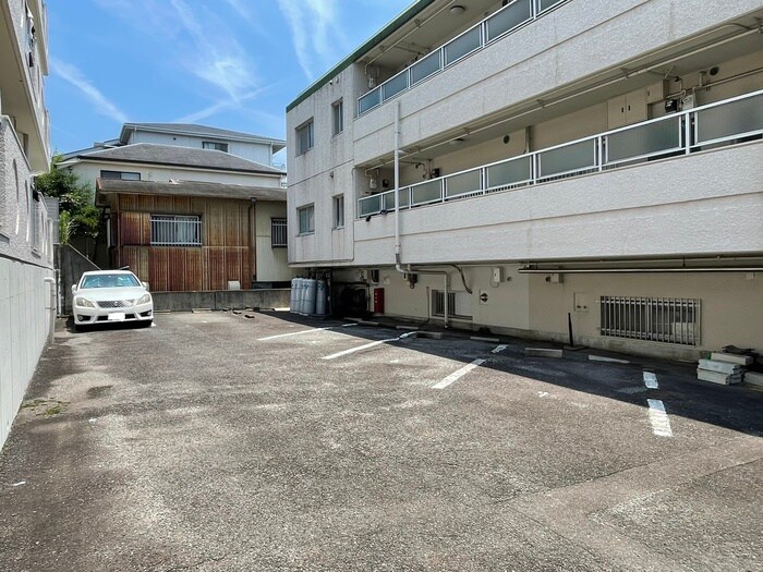 グリーンサイドヨシタカＢの物件外観写真