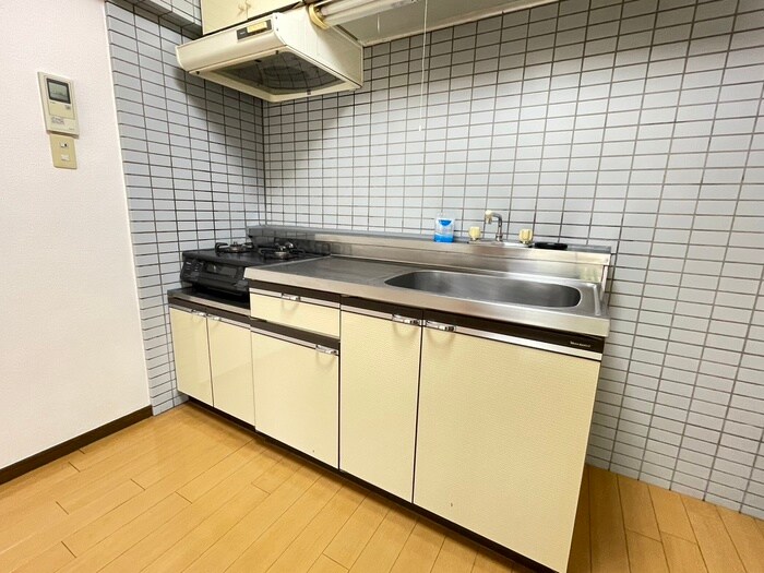 グリーンサイドヨシタカＢの物件内観写真