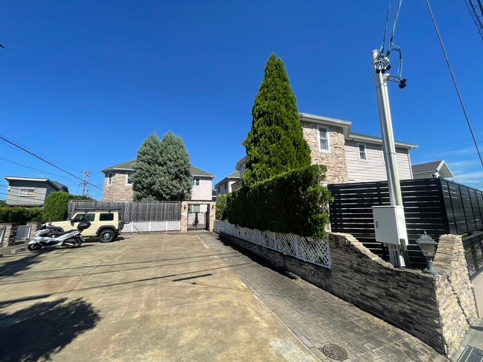 イーストウッドエステーツ＃１の物件外観写真