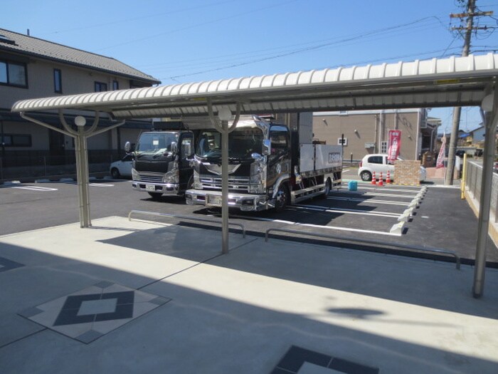 ブリーズの物件外観写真