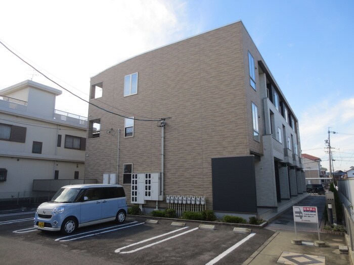 ブリーズの物件外観写真