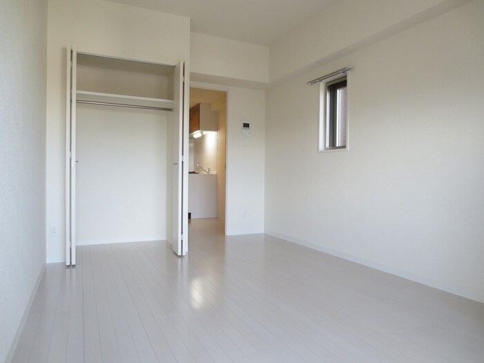 パークフラッツ新栄の物件内観写真