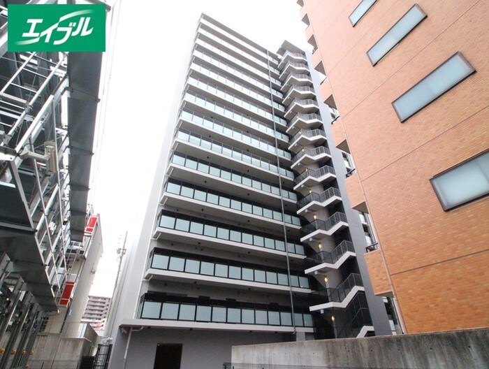 パークアクシス名古屋山王の物件外観写真