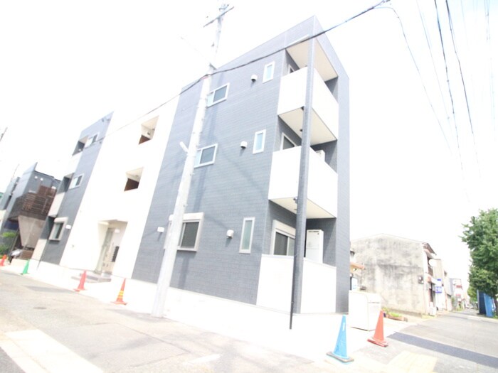 ノヴァ九重町の物件外観写真