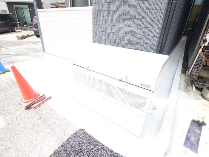 ノヴァ九重町の物件外観写真