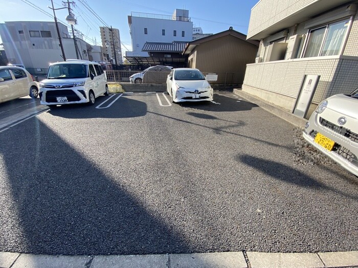 ｱｰﾙ・ｵｯﾂの物件外観写真