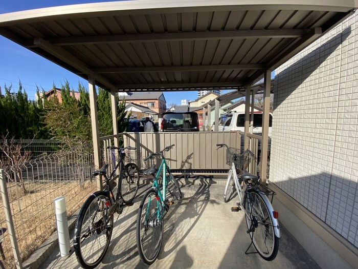 ｱｰﾙ・ｵｯﾂの物件外観写真