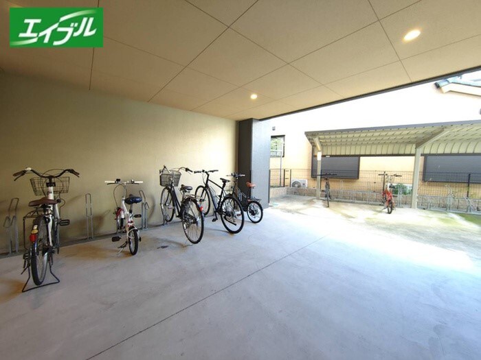 VERITAS IZUMIの物件外観写真