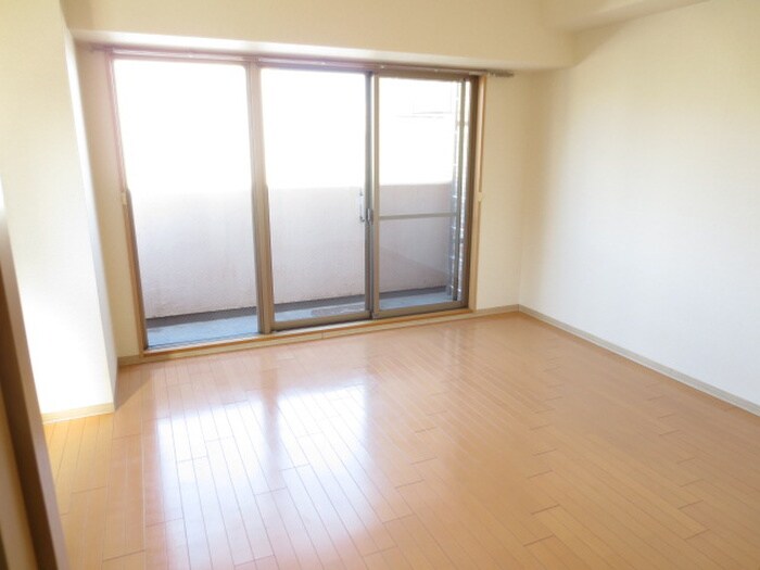 アビタシオン鶴舞の物件内観写真