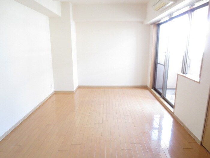 アビタシオン鶴舞の物件内観写真