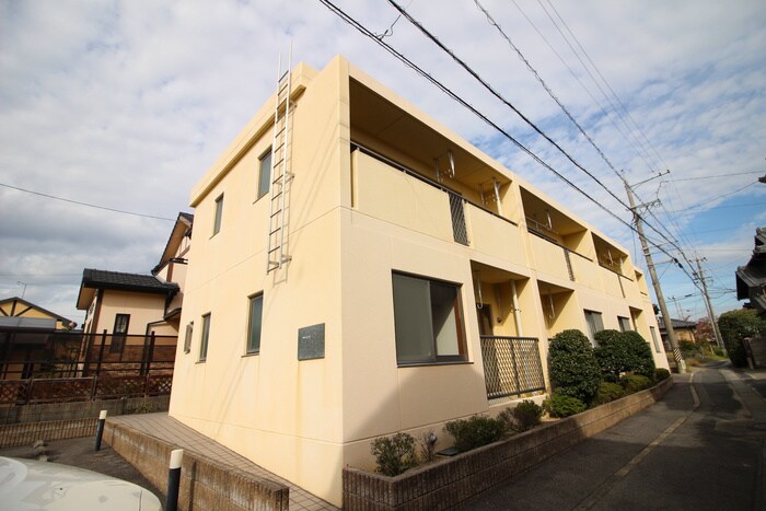 スカイパールの物件外観写真