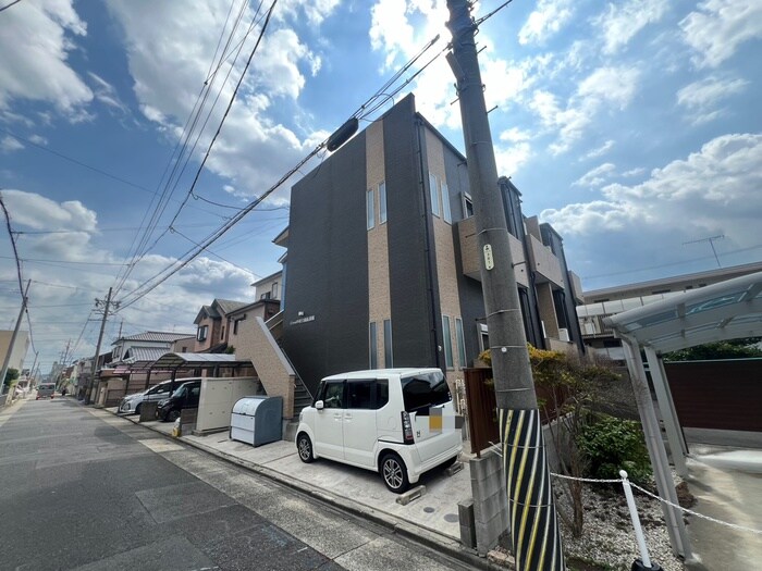 Creo中村公園伍番館の物件外観写真