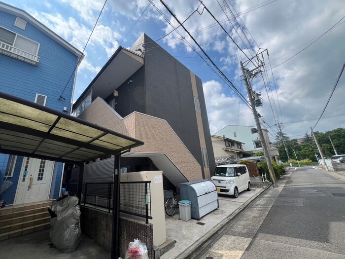 Creo中村公園伍番館の物件外観写真