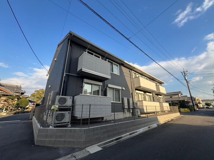 ティアレの物件外観写真