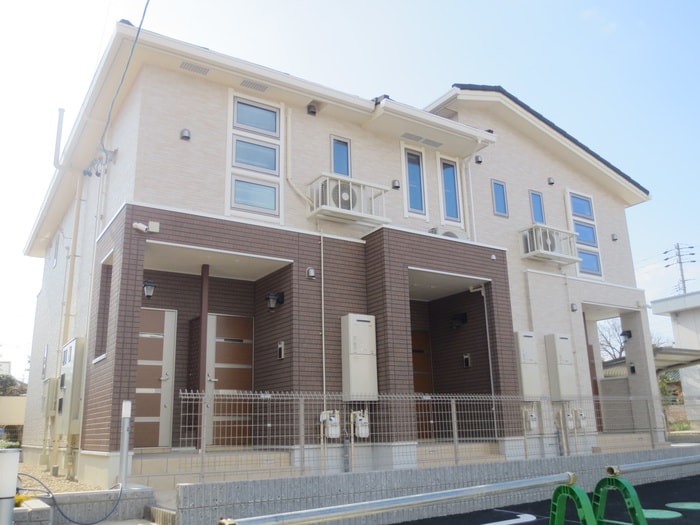 パリⅥの物件外観写真