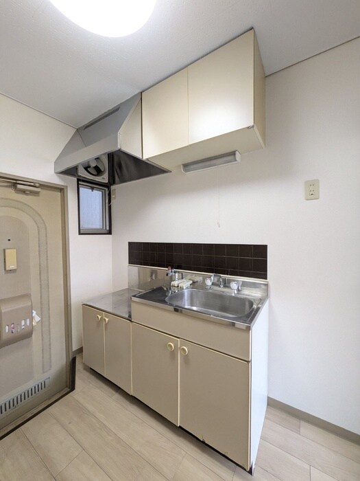 メゾン神沢Ｓ棟の物件内観写真