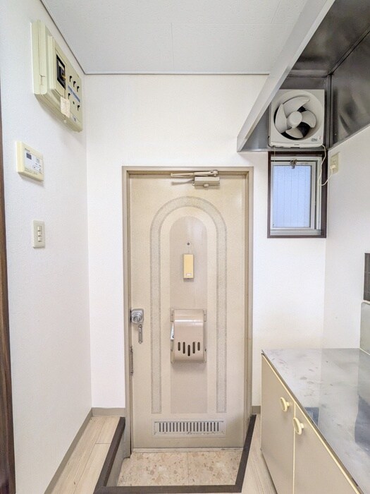 メゾン神沢Ｓ棟の物件内観写真