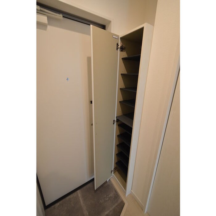 ノア名駅南の物件内観写真