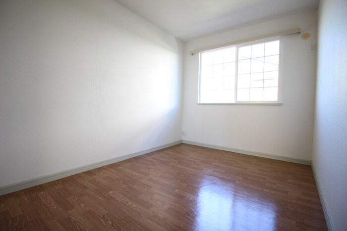 スプリングベルの物件内観写真